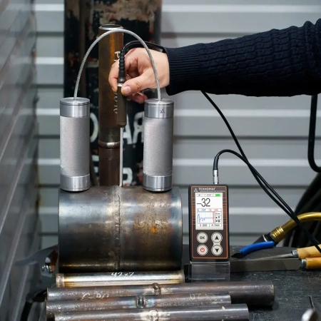 Универсальный магнитометр Техно-НДТ ТЕХНОМАГ с преобразователем  П-1С тесламетра и  образцом с поверкой купить по низкой цене | МАКСПРОФИТ